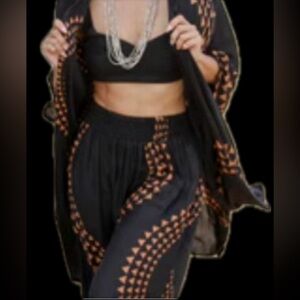 LOTUS AND LIME Palazzo Pants